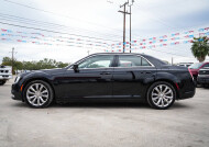 2018 Chrysler 300 in San Antonio, TX 78228 - 2426067 3