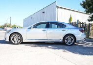 2013 Lexus LS 460 in San Antonio, TX 78228 - 2426080 4