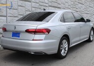 2020 Volkswagen Passat in Decatur, GA 30032 - 2426096 5