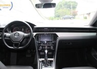 2020 Volkswagen Passat in Decatur, GA 30032 - 2426096 16