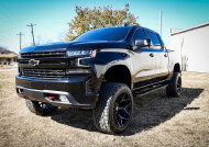 2021 Chevrolet Silverado 1500 in San Antonio, TX 78228 - 2432749 3