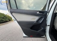 2018 Volkswagen Tiguan in Decatur, GA 30032 - 2440637 44
