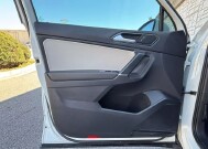 2018 Volkswagen Tiguan in Decatur, GA 30032 - 2440637 85