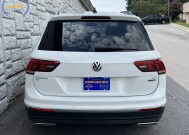 2018 Volkswagen Tiguan in Decatur, GA 30032 - 2440637 5