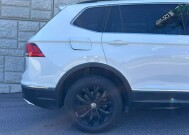 2018 Volkswagen Tiguan in Decatur, GA 30032 - 2440637 58