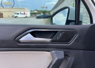 2018 Volkswagen Tiguan in Decatur, GA 30032 - 2440637 35