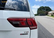 2018 Volkswagen Tiguan in Decatur, GA 30032 - 2440637 17