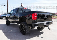 2017 Chevrolet Silverado 1500 in San Antonio, TX 78228 - 2443776 6