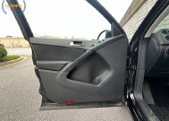 2013 Volkswagen Tiguan in Decatur, GA 30032 - 2448006 40