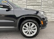 2013 Volkswagen Tiguan in Decatur, GA 30032 - 2448006 11
