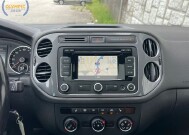 2013 Volkswagen Tiguan in Decatur, GA 30032 - 2448006 30