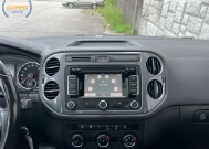 2013 Volkswagen Tiguan in Decatur, GA 30032 - 2448006 29