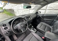 2013 Volkswagen Tiguan in Decatur, GA 30032 - 2448006 20