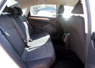 2021 Volkswagen Passat in Tampa, FL 33604-6914 - 2456272 51