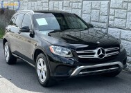 2016 Mercedes-Benz GLC 300 in Decatur, GA 30032 - 2459395 3