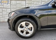 2016 Mercedes-Benz GLC 300 in Decatur, GA 30032 - 2459395 9