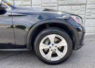2016 Mercedes-Benz GLC 300 in Decatur, GA 30032 - 2459395 11