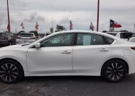 2018 Nissan Altima in Dallas, TX 75228 - 2464261 9