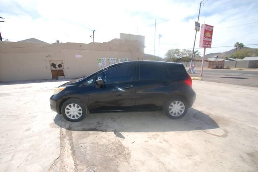 2015 Nissan Versa Note in Phoenix, AZ 85021 - 5741504