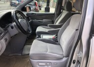 2009 Toyota Sienna in Belleville, NJ 07109-2923 - 942362 21